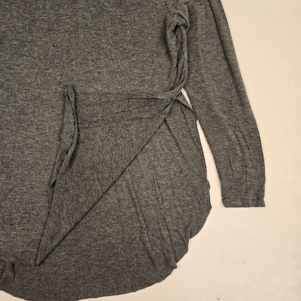 Natural Life Gray Long Sleeve Asymmetrical Hem Tunic Top Soft Knit Boho Cotton - Picture 3 of 6